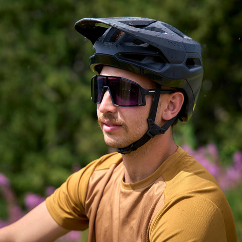 Aonach Photochromic Sunglasses (Matt Black/Photochromic)