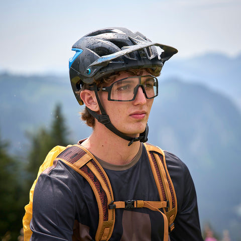 Aonach Sunglasses (Matt Black)