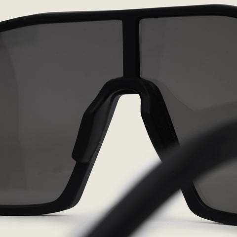 Aonach Sunglasses (Matt Black/Green)