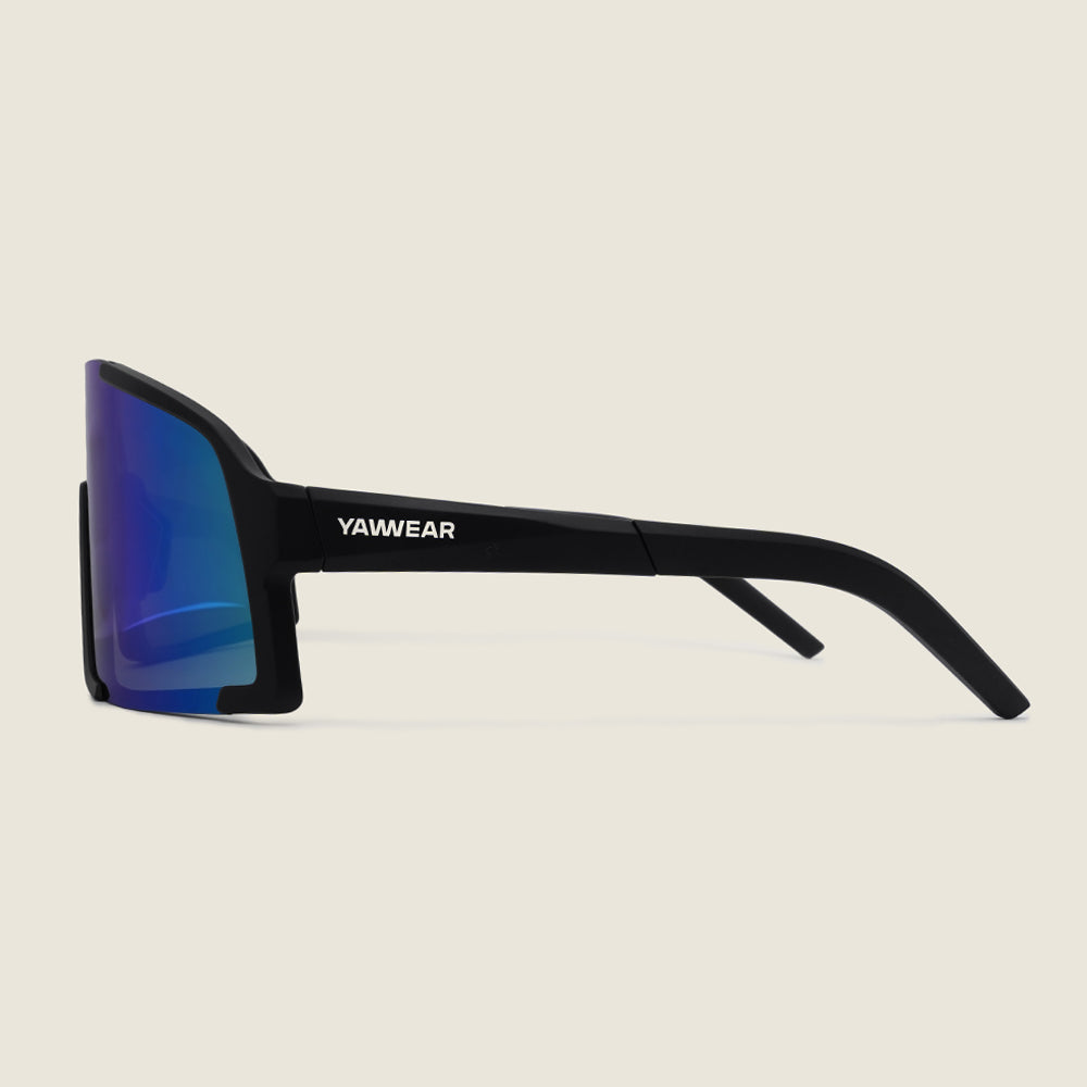 Aonach Sunglasses (Matt Black/Green) #contain