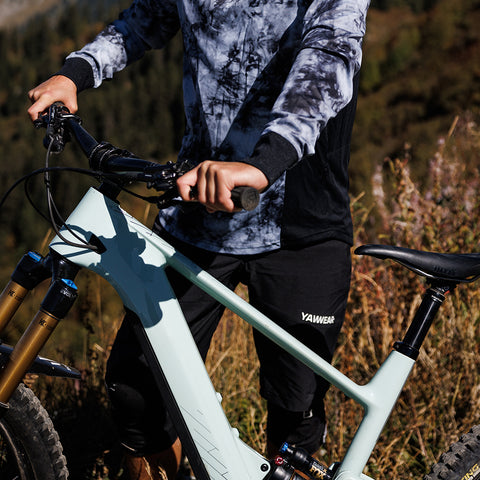 Mens Adams Shorts (Black)