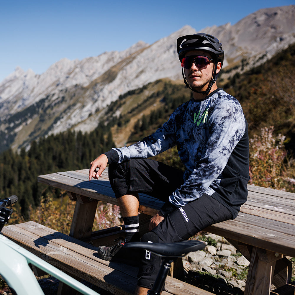 Mens Adams Shorts (Black)