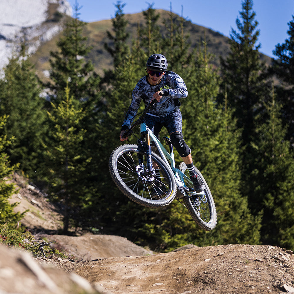 Mens Alvernia Jersey (Black)