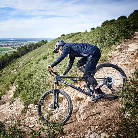 Mens Aravalli Shorts (Black)