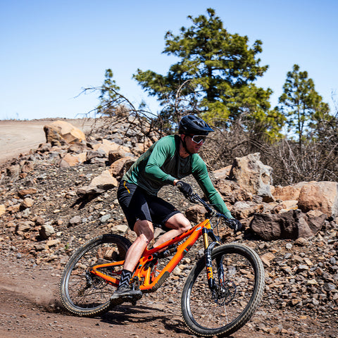 Mens Aravalli Shorts (Black)