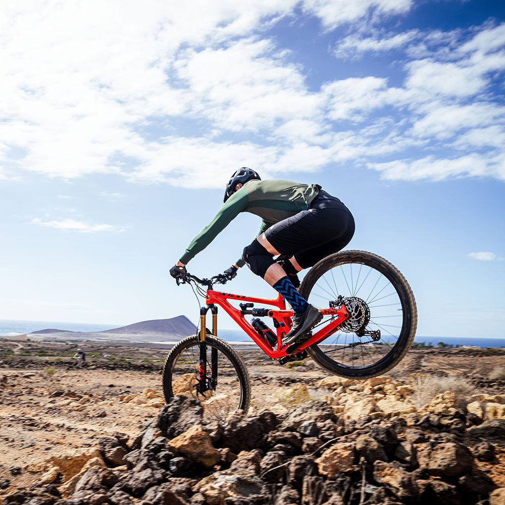 Mens Erebi Jersey (Beetle)